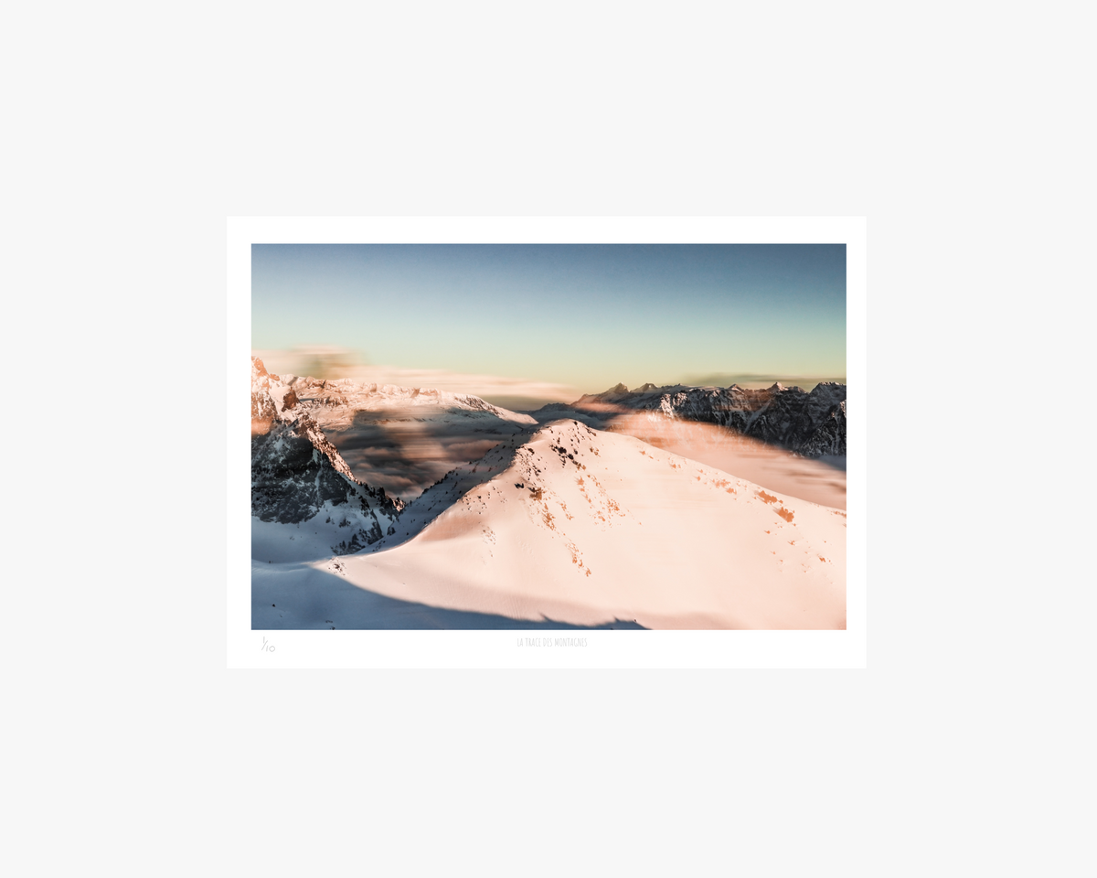 « La trace des Montagnes » — Nicolas Vaillant · tirage photo d’art A4, sans cadre