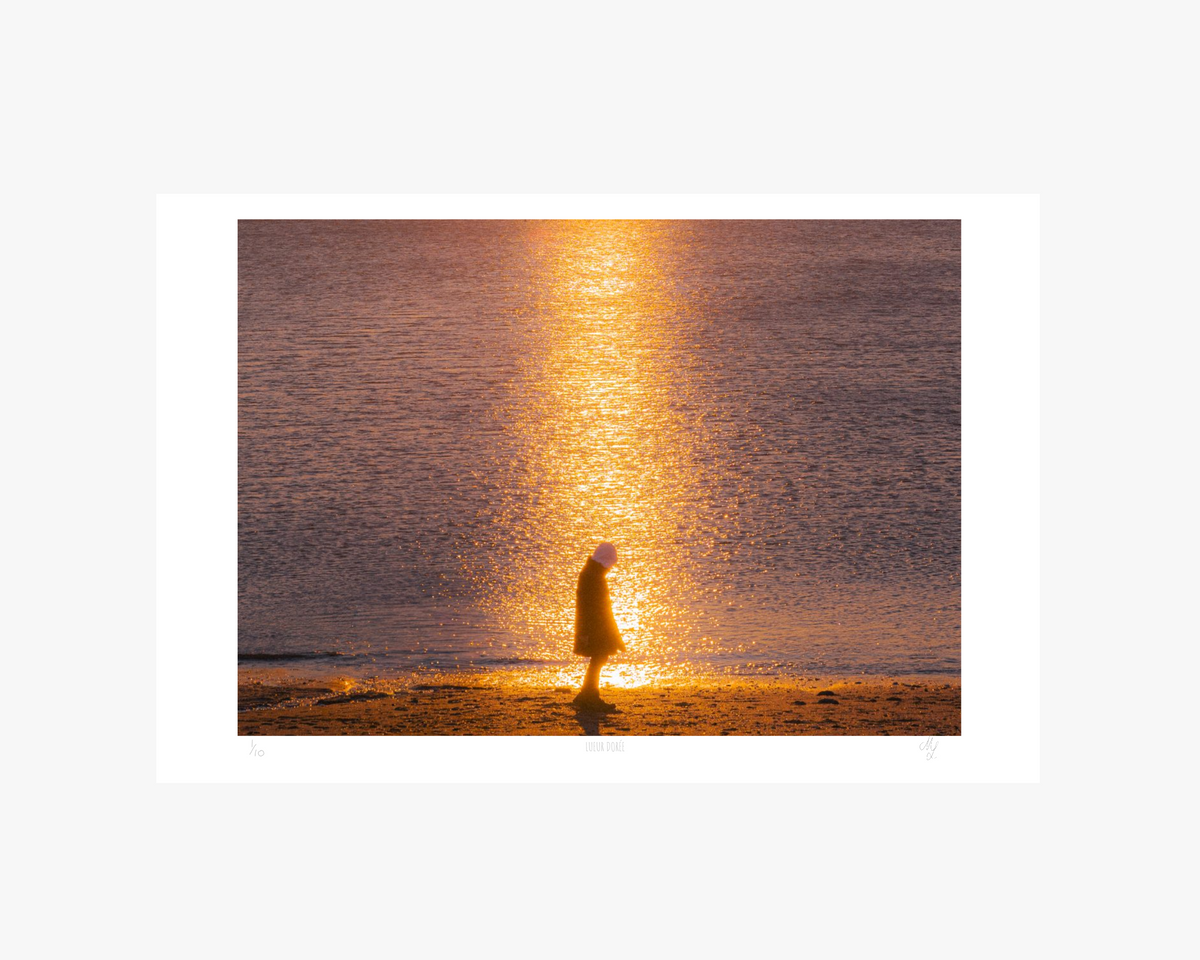 « Lueur dorée » — Maiwenn Langlois · tirage photo d’art A3, sans cadre
